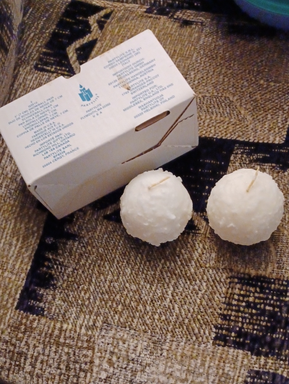 4/$60 New PartyLite White Snowball Candles - Set Of 2 In Box